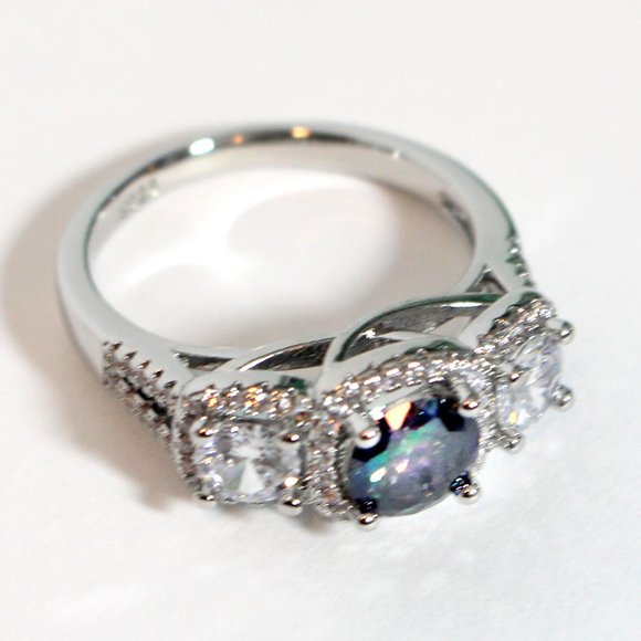 Halo Solitaire Mystic Topaz Rainbow & Cubic Zirconia Cushion-cut Ring size 9 - Picture 5 of 6